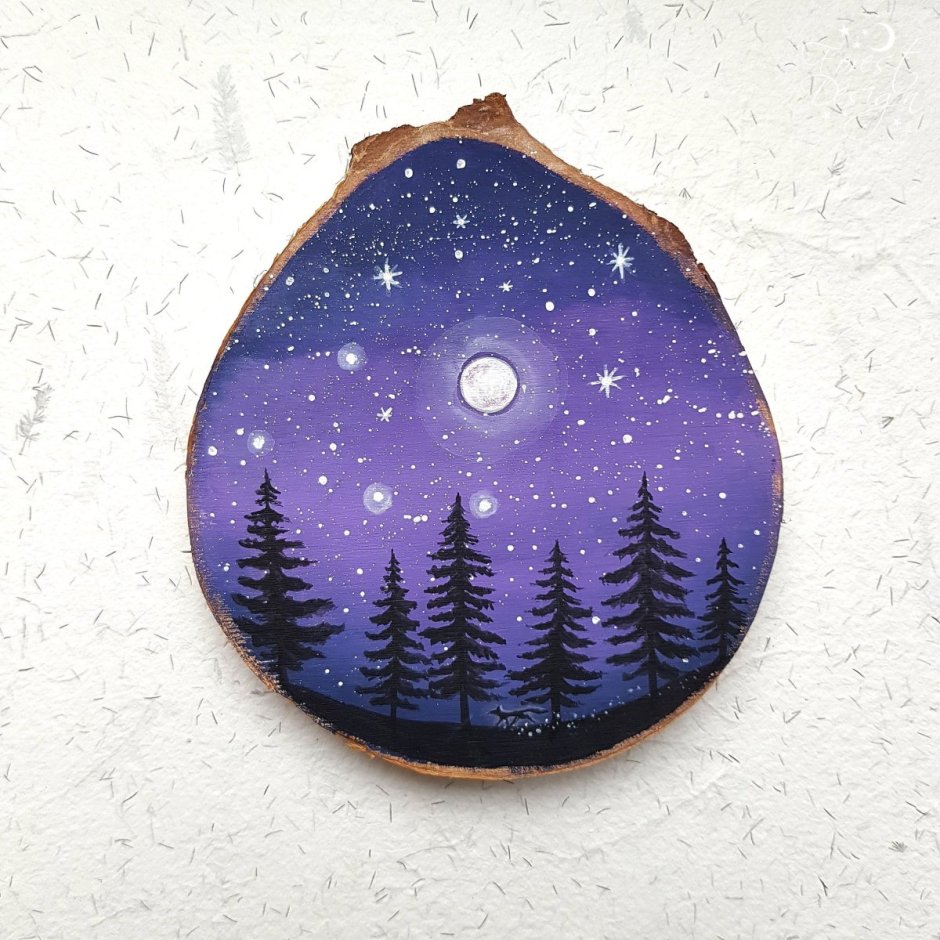 Роспись на спиле дерева космос