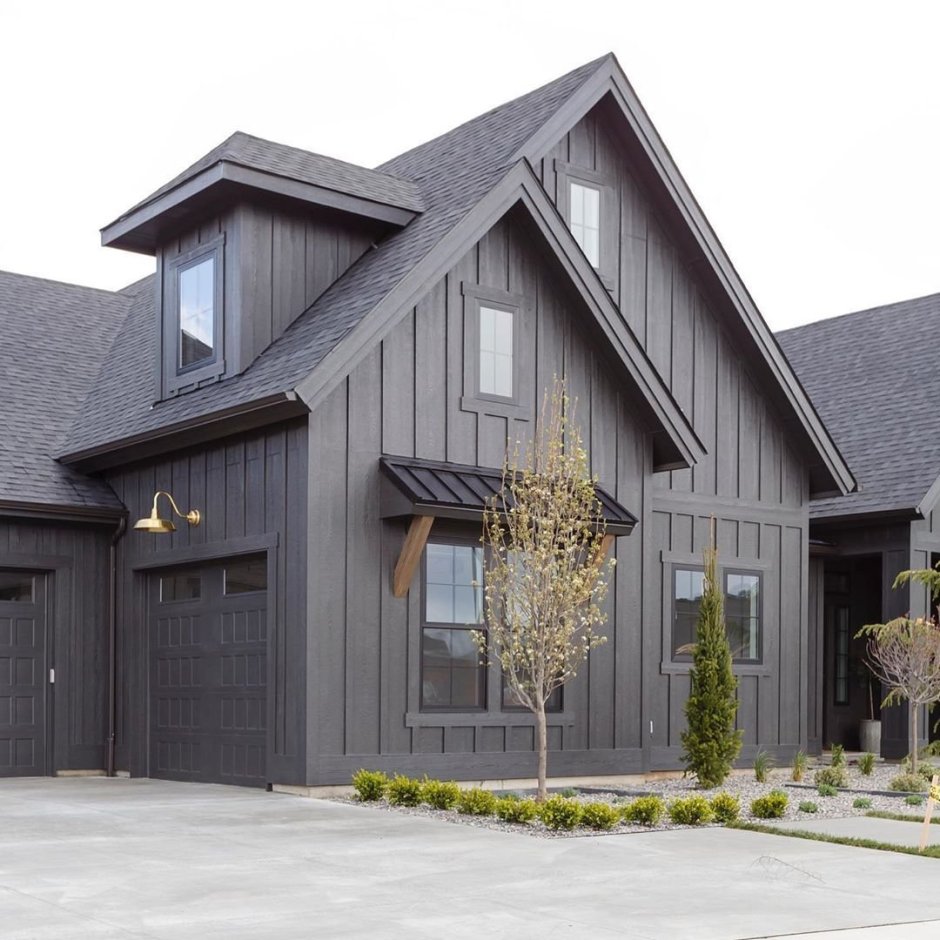 Серый фасад