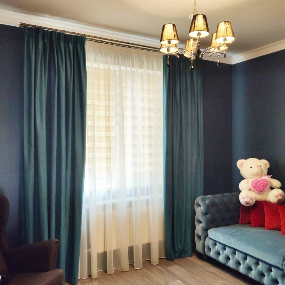 Дизайн окна с одной шторой