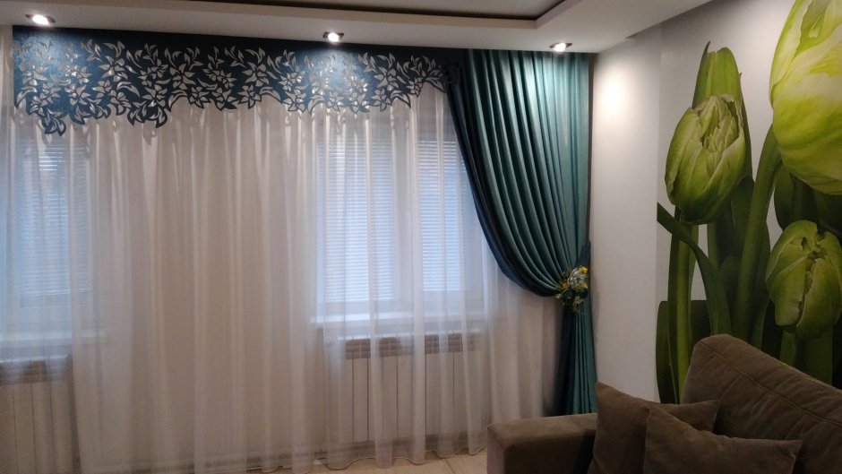 Шторы для зала