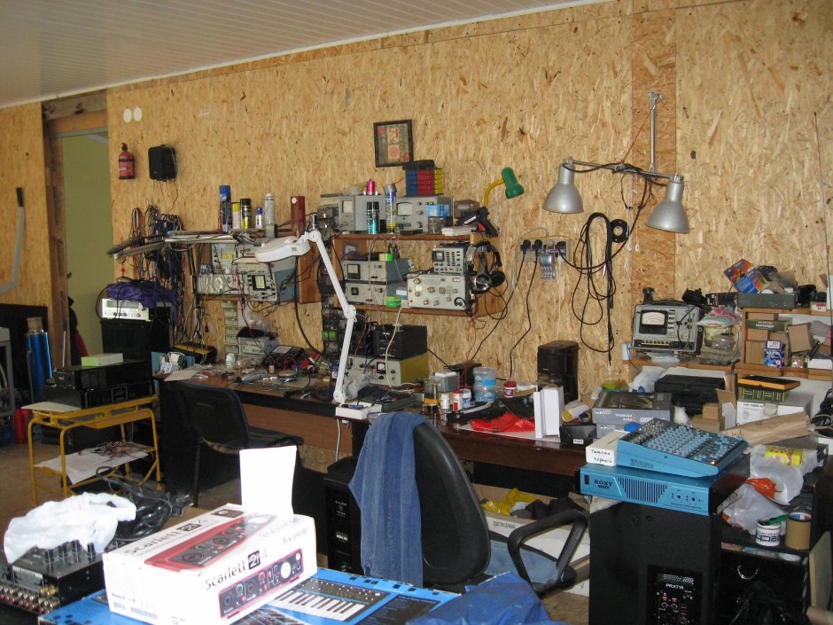 Комната радиолюбителя