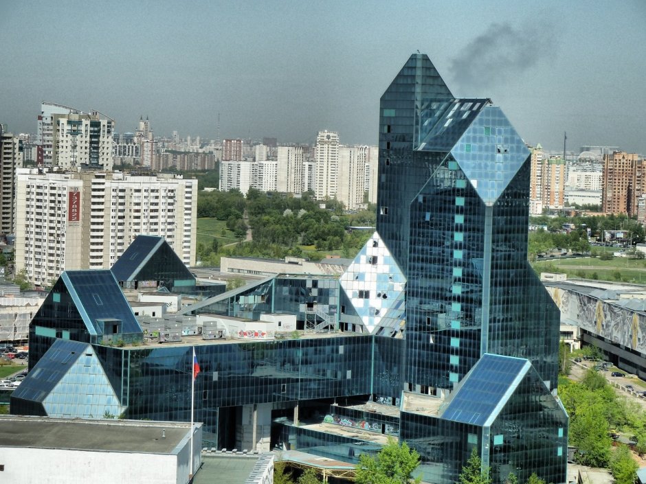 Стекляшка на Юго-Западной