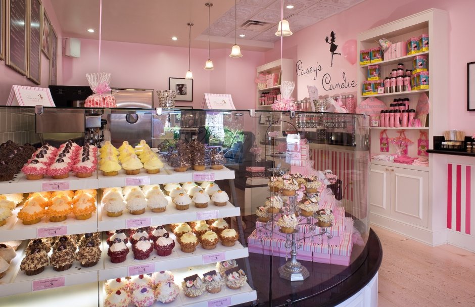 Кондитерская в розовых тонах