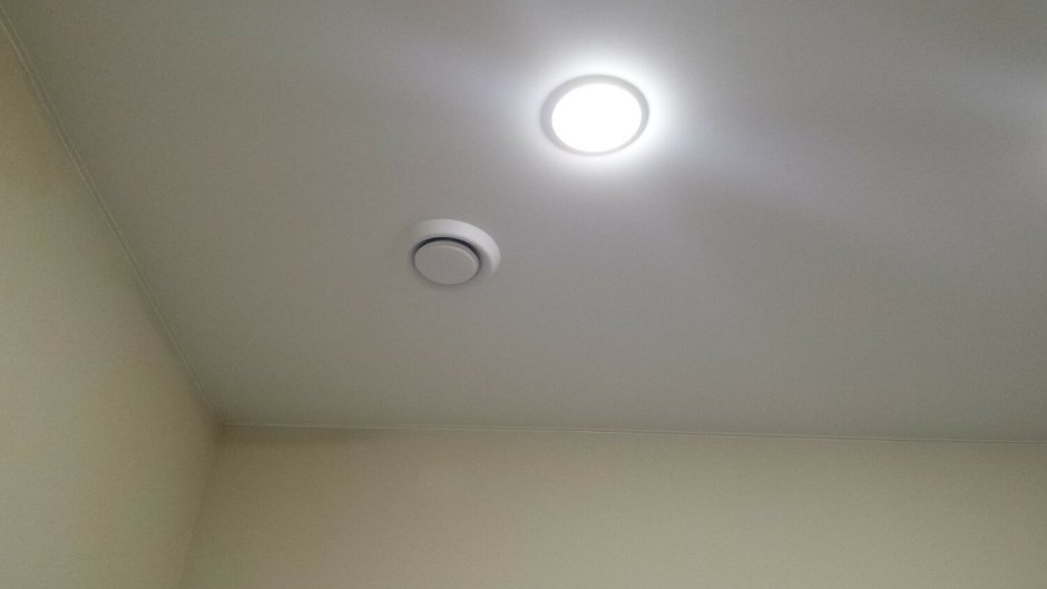 Вентиляция в натяжном потолке