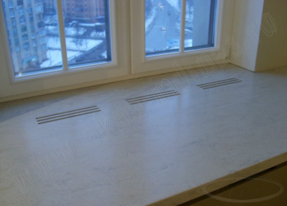 Прорези в подоконнике