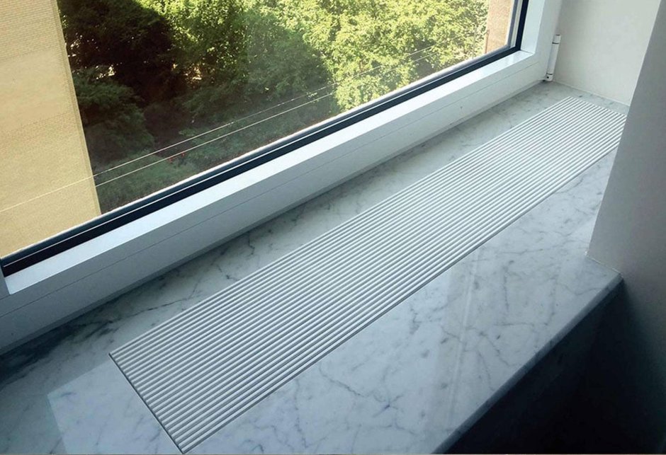 Решетка для конвектора на подоконнике