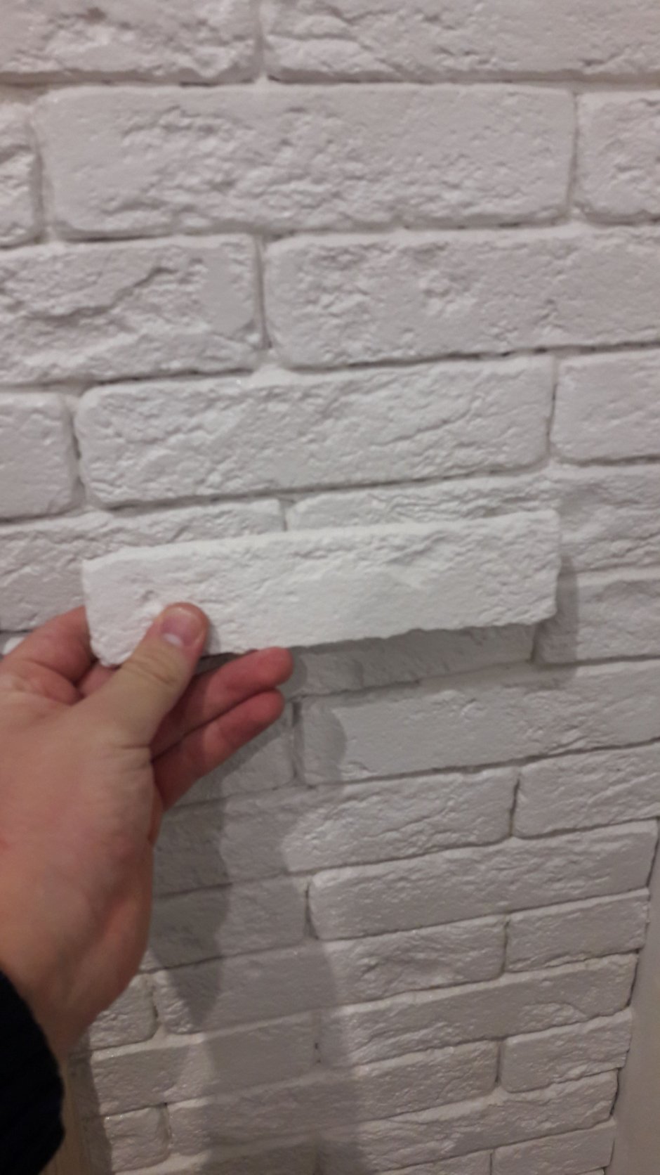 Декоративный кирпич из потолочной плитки