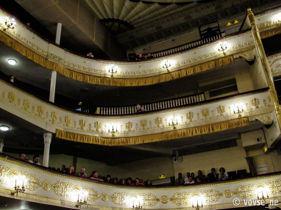 Театр оперетты ложа бенуара