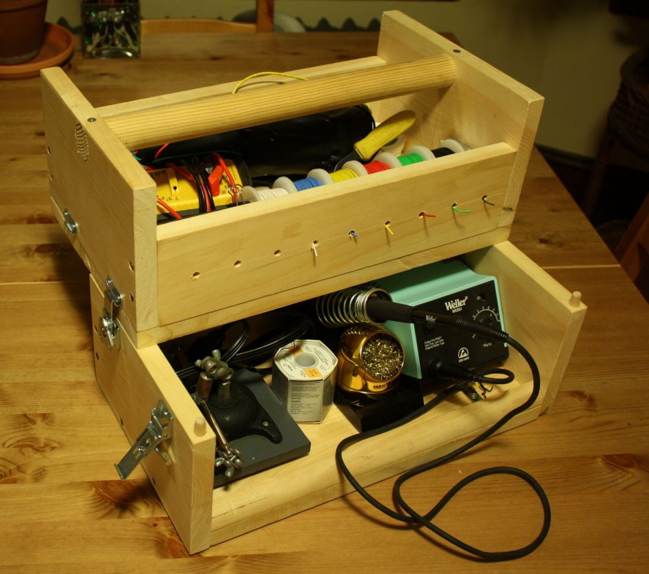 Ящик для паяльника