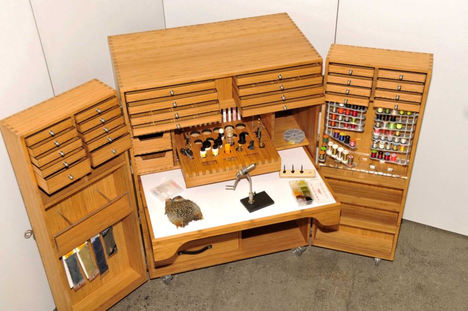 Стол для моделизма