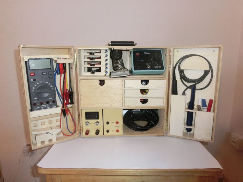 Portable workbench Electronic