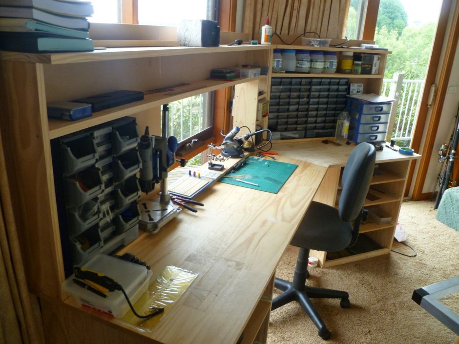 Стол радиолюбителя