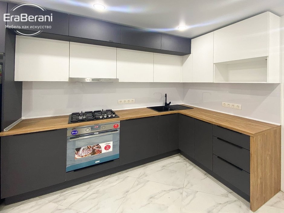 Дизайн графит с деревом