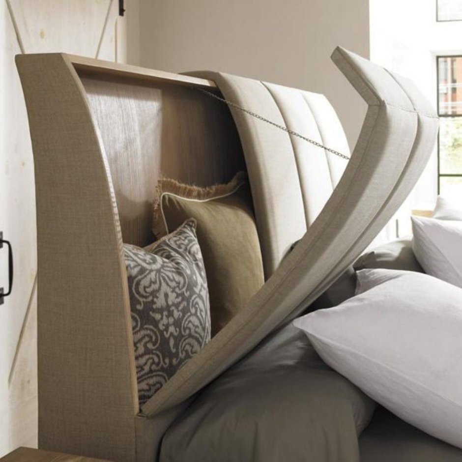 Кровать с местом для хранения