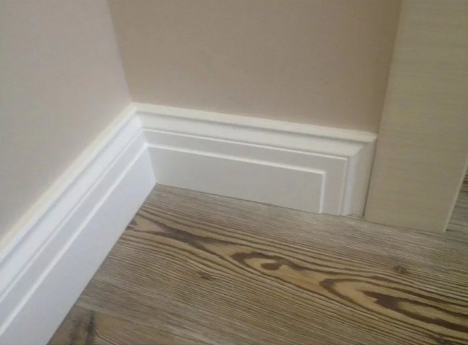 Уголок пвх вместо потолочного плинтуса