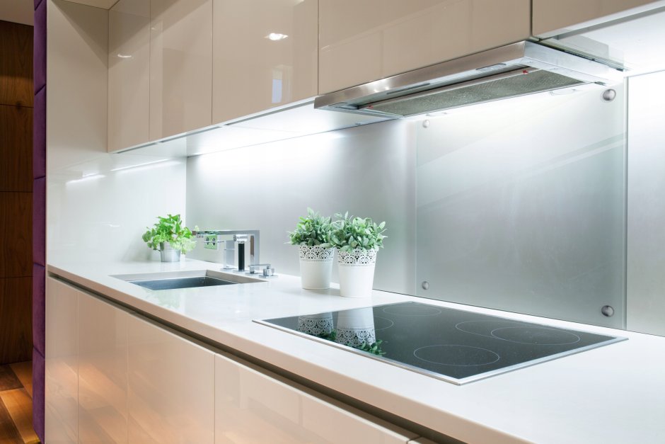 Подсветка столешницы на кухне