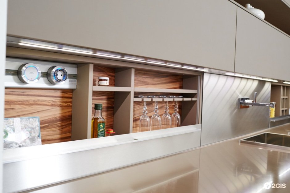 Джулия Новарс наполнение кухонных шкафов