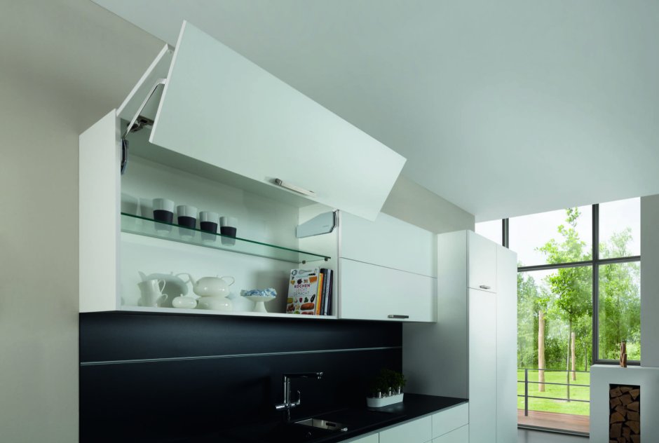 Складной подъемник Blum Aventos HF