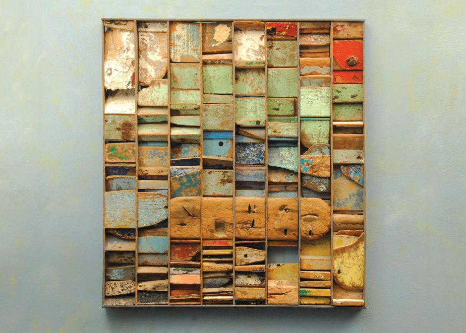 Панно из кусочков дерева