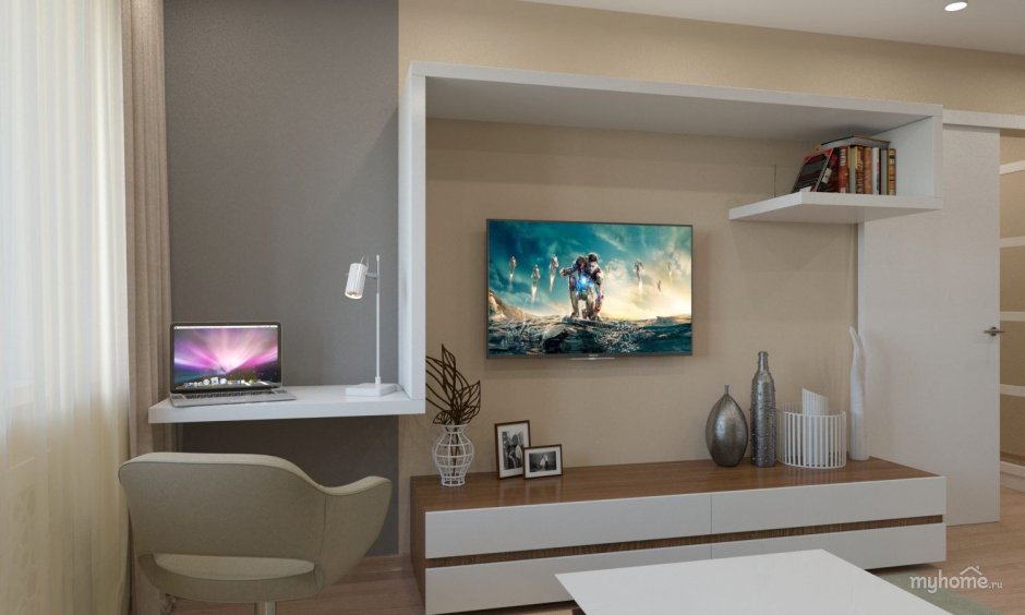 Компьютерный стол рядом с телевизором