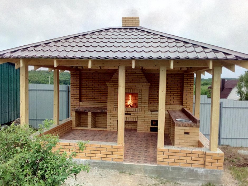 Кирпичная беседка 5х5