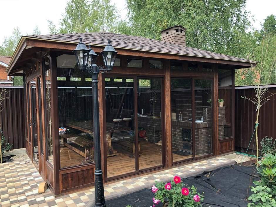 Крытая беседка