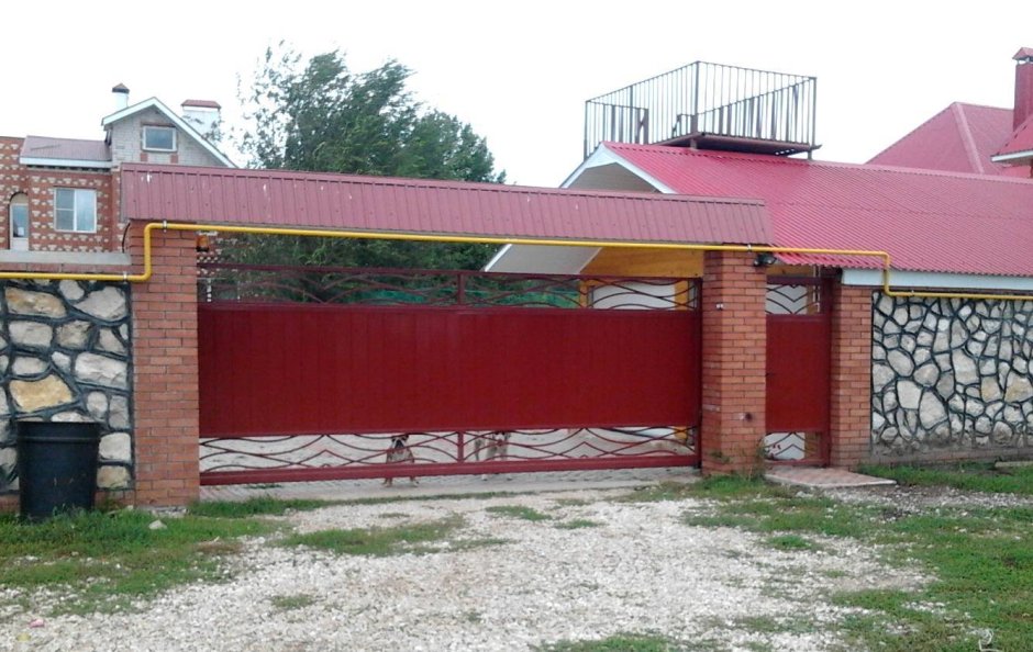 Навес над воротами и калиткой