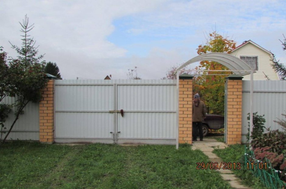 Крыша над калиткой своими руками из профнастила