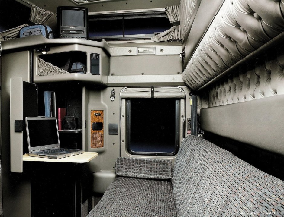 Kenworth w900 салон спальник