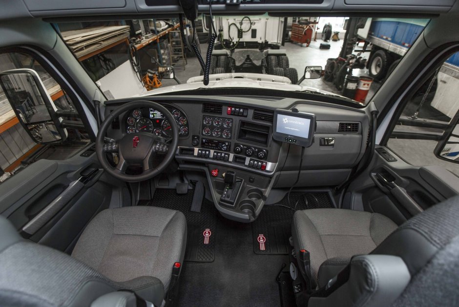 Kenworth t700 кабина
