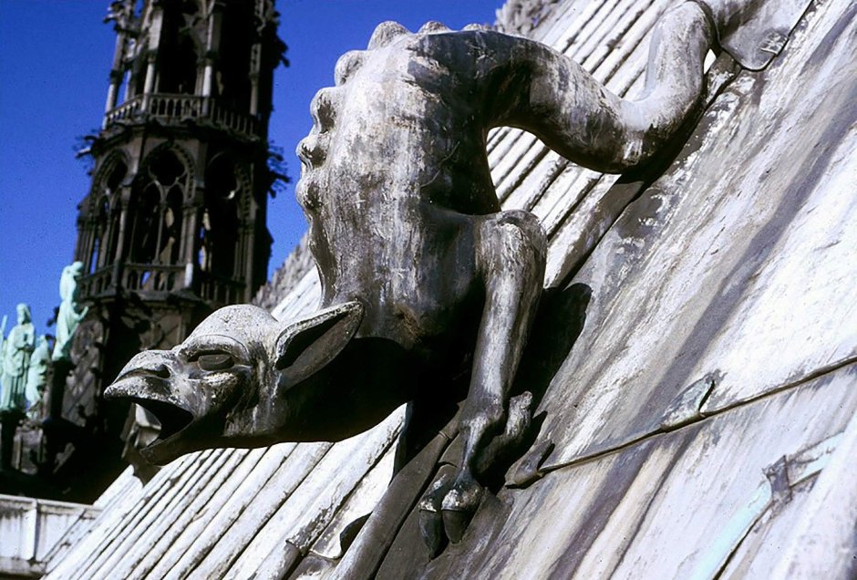 Химеры собора Парижской Богоматери арт