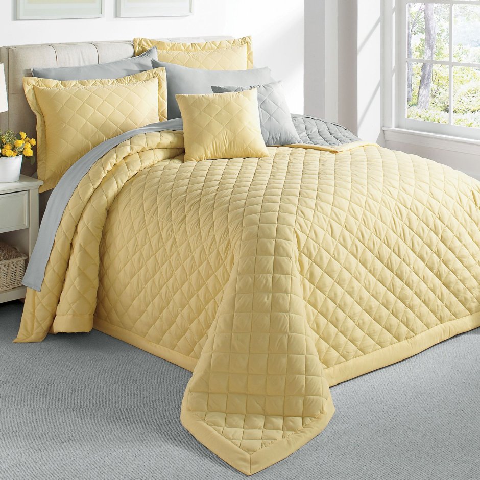 Покрывало на кровать геометрия желтое