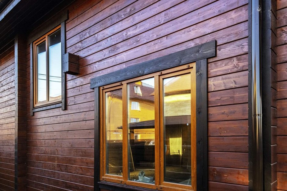 Обрамление окон лиственница