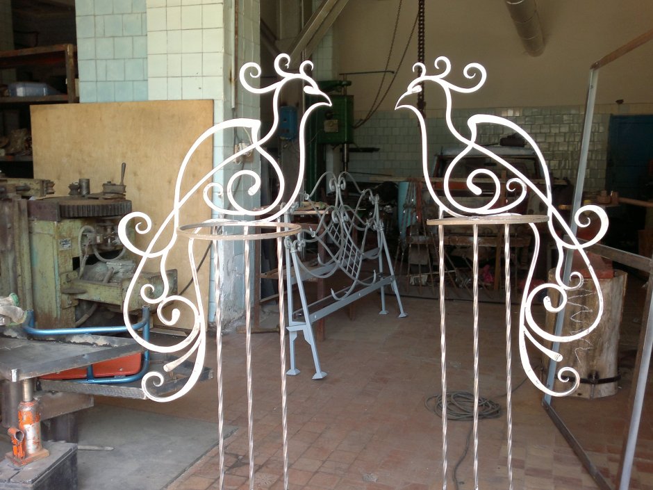 Фигуры из металлического прутка