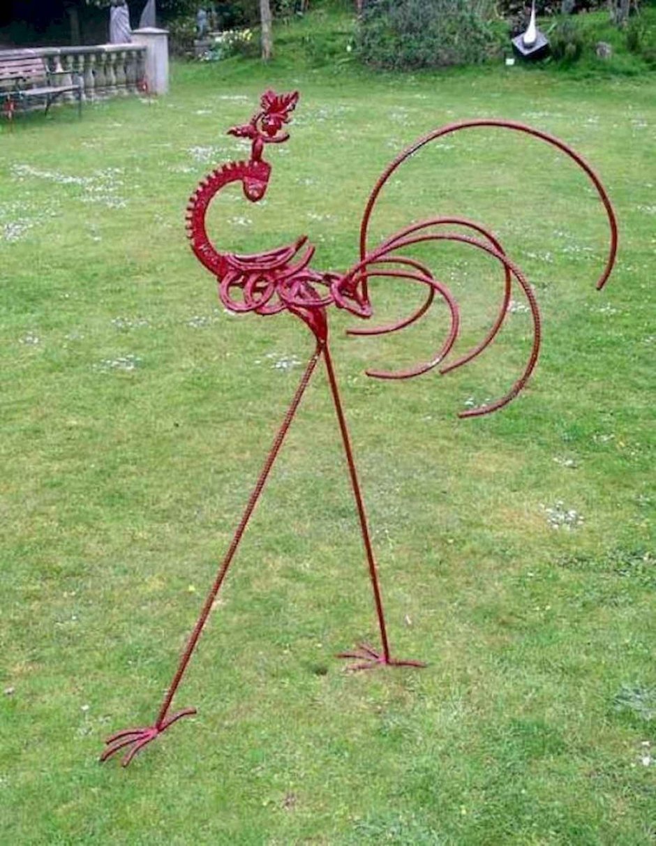 Проволочные фигуры для сада