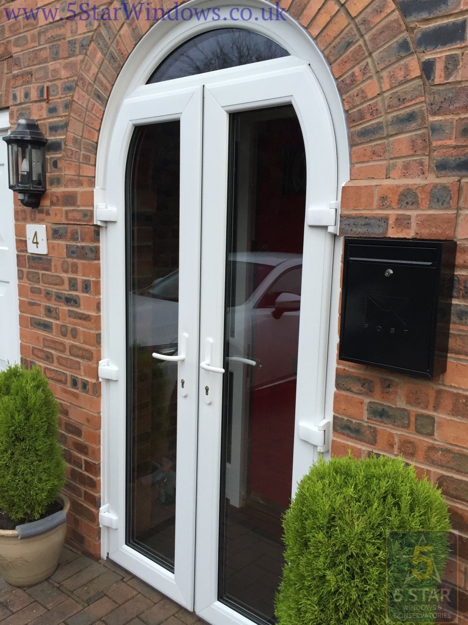 Входная дверь портика r-3 4/п 61