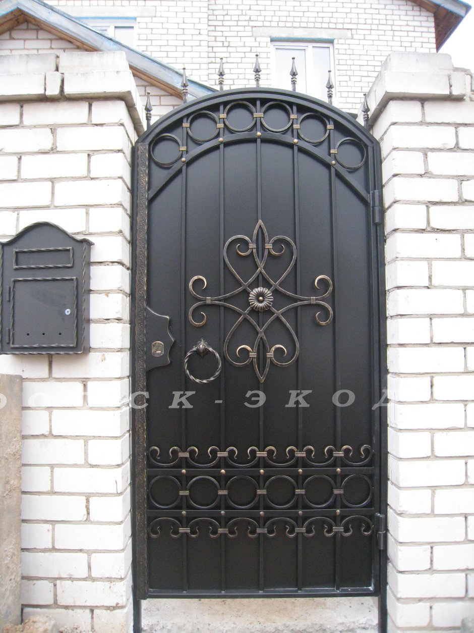 Кованная калитка своими руками из готовых элементов