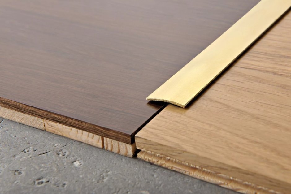 Латунный профиль для пола стыковочный