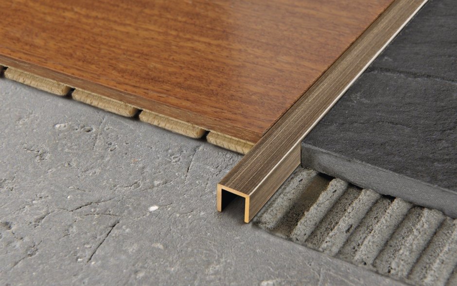 Профиль латунный п образный 10х10