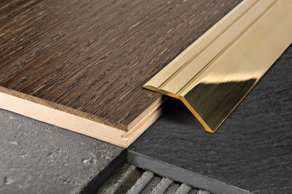 Стыковочный профиль латунь для керамогранита ламината 12 мм