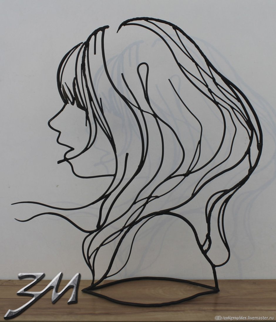 Картина из металлических прутьев