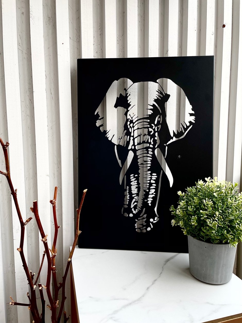 Панно из металла