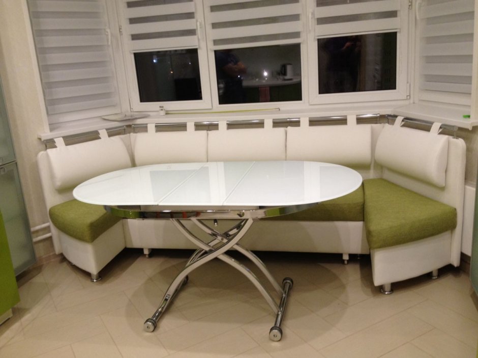 Эркерный диван Гермес