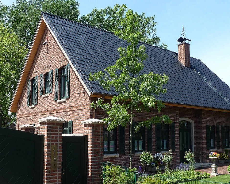 Дома из кирпича Roben