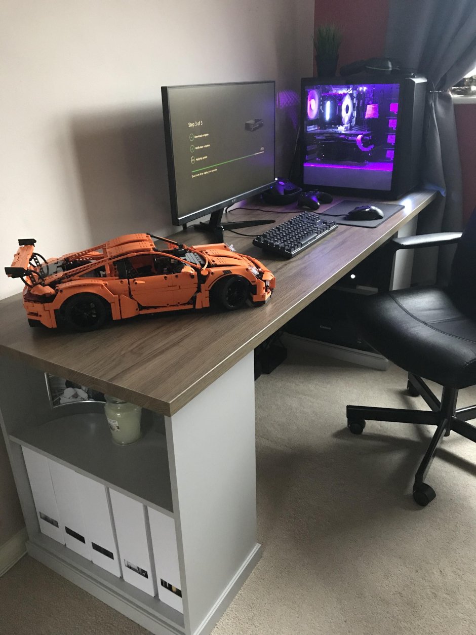 Самый крутой компьютерный стол