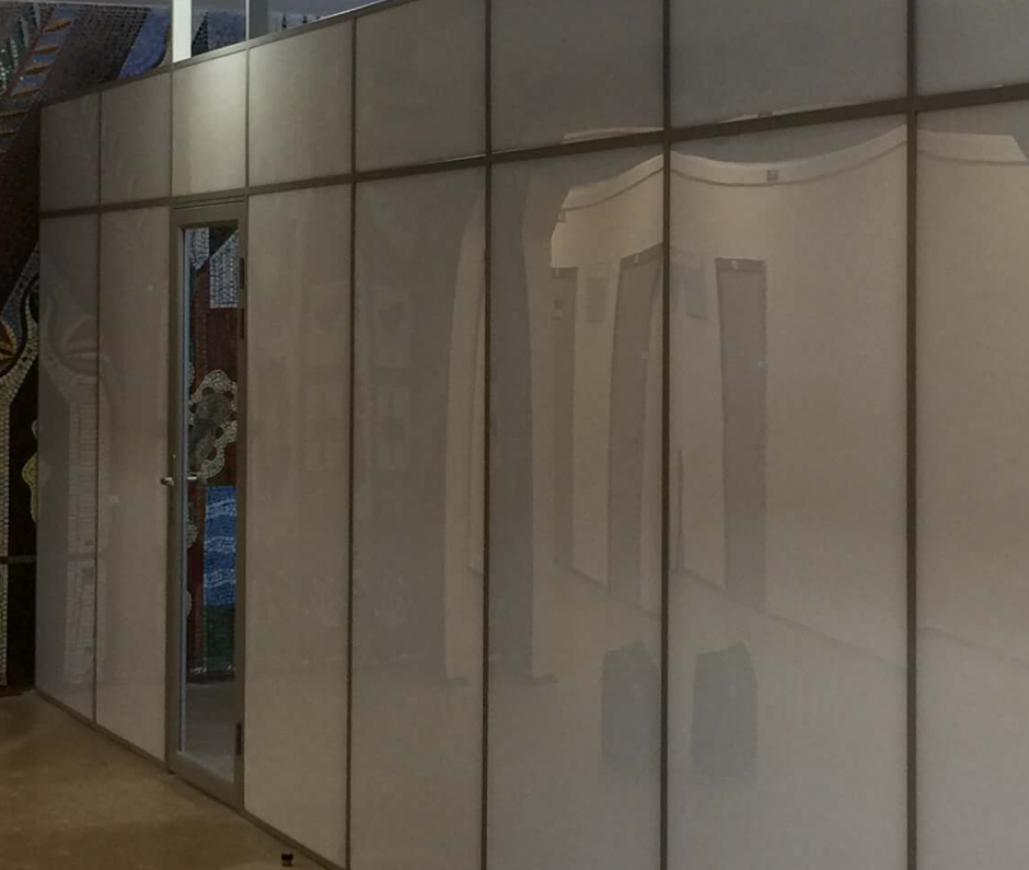 Перегородки из монолитного поликарбоната