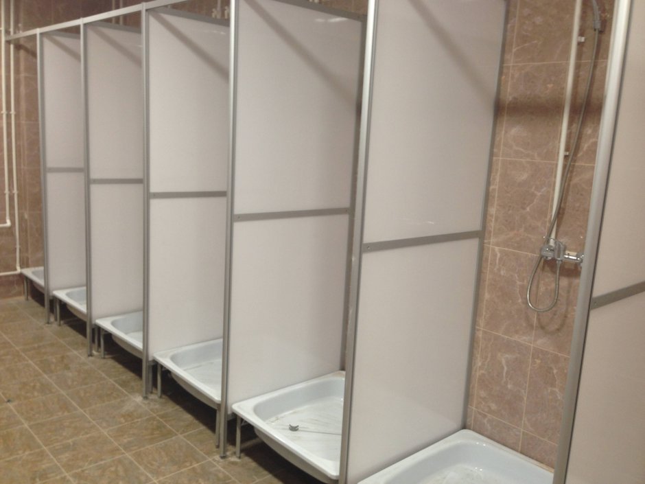 Перегородки для душевой кабины из пластика