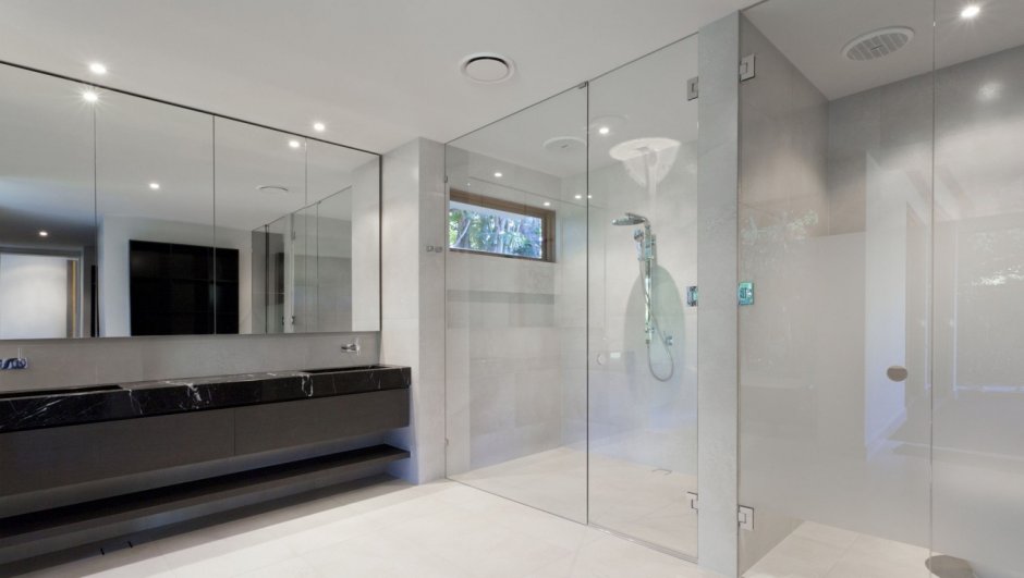 Стеклянный душ