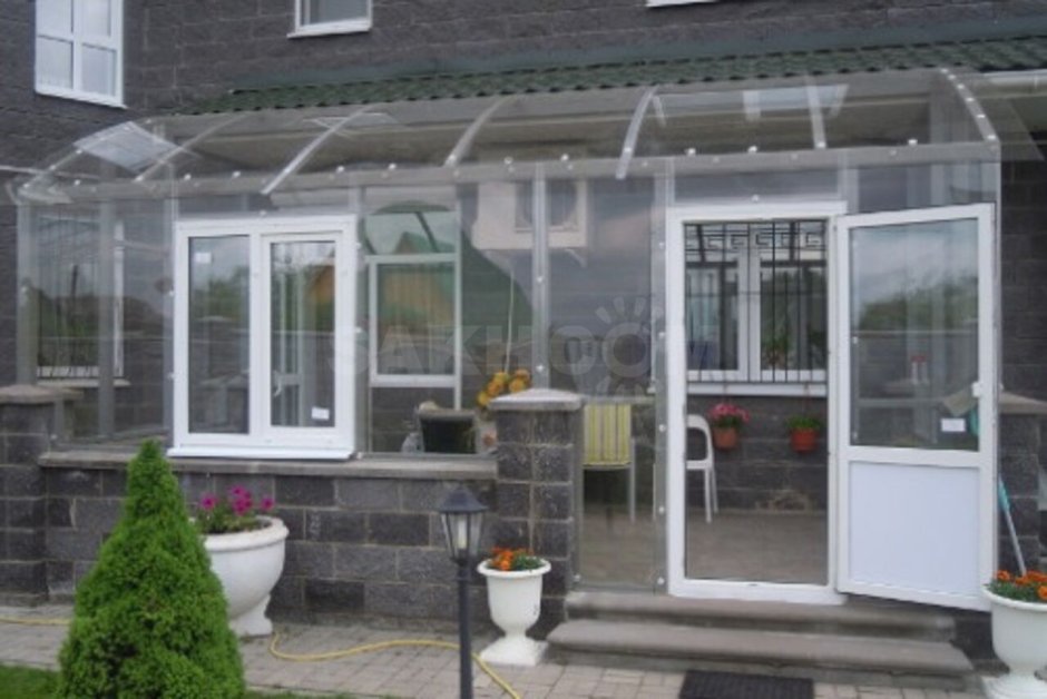 Пристройка к дому веранды из поликарбоната