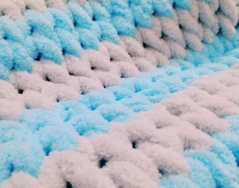 Плюшевая пряжа Ализе Пуффи